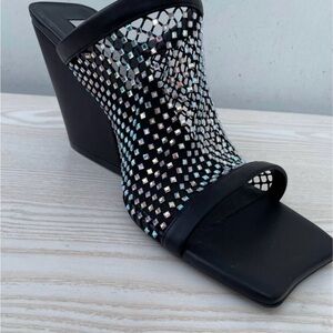 Elegant Black Mesh Wedge Sandals